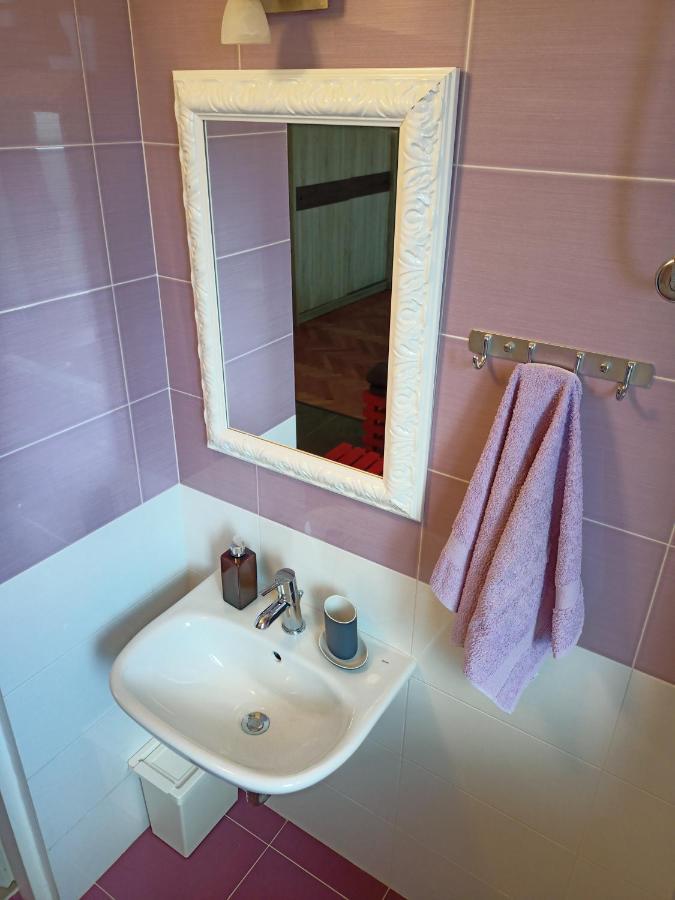 Cozy Apartment In The City Center PUY Exterior foto